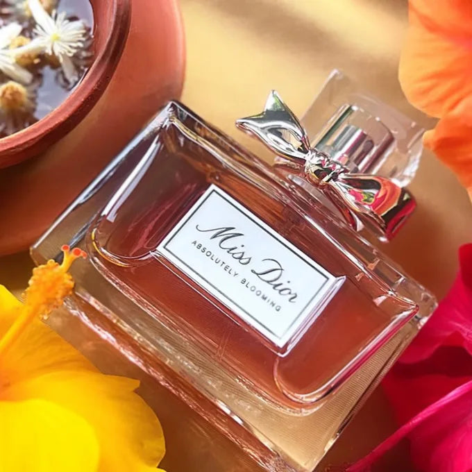 MISS DIOR Absolutely Blooming